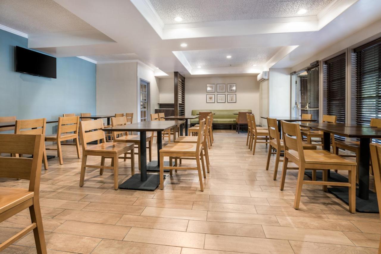 Mainstay Orange County John Wayne Airport 3*
